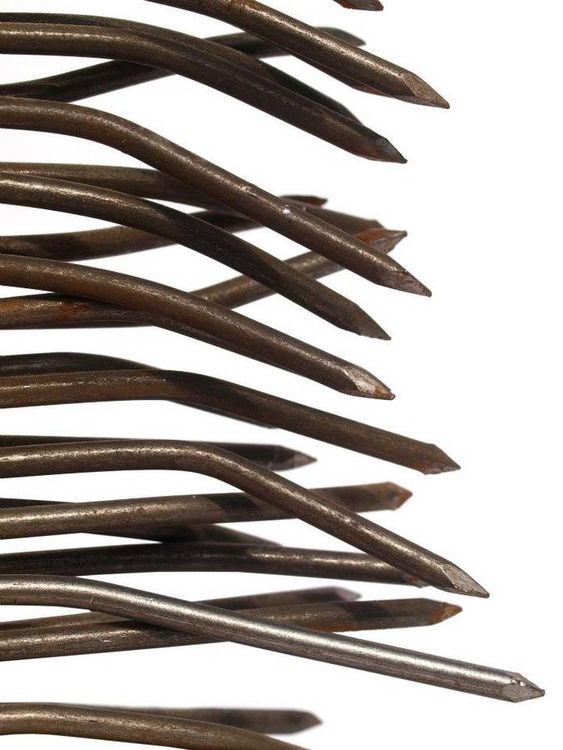 Nails by Ilia Boyarov - search and link Sculpture with SculptSite.com