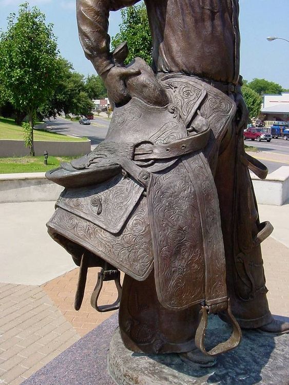 Monuments - Reese B. Lockett by Edd Hayes - search and link Sculpture with SculptSite.com