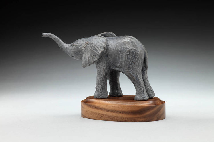 Nuru by Deb Jenkins - search and link Sculpture with SculptSite.com